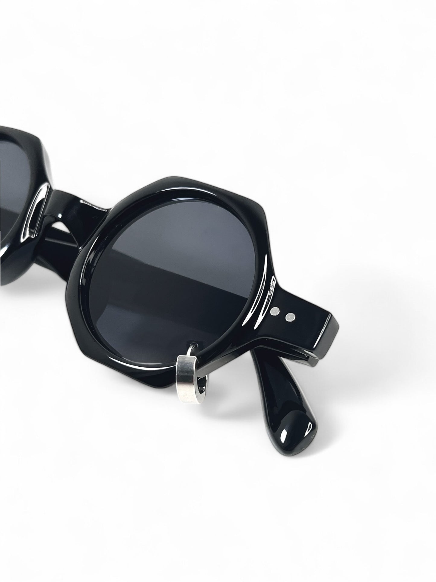 Hexágono Sunglasses with Two Thick Rings